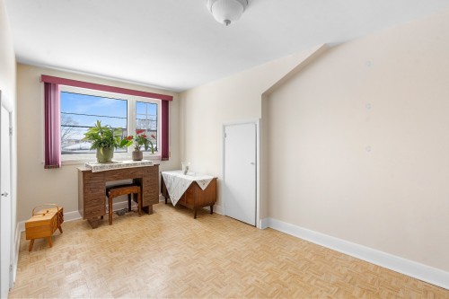 Bureau - 80 Rue Théophile-Hallé, Lévis (Les Chutes-De-La-Chaudière-Est), QC - Indoor Photo Showing Other Room