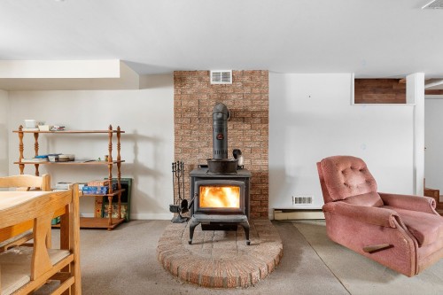 Salle familiale - 80 Rue Théophile-Hallé, Lévis (Les Chutes-De-La-Chaudière-Est), QC - Indoor With Fireplace