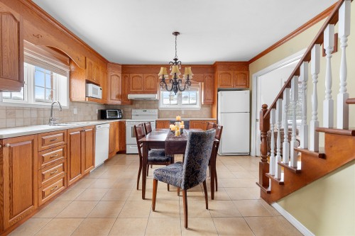 Cuisine - 80 Rue Théophile-Hallé, Lévis (Les Chutes-De-La-Chaudière-Est), QC - Indoor Photo Showing Kitchen