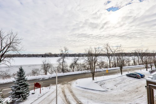 Water view - 307-520 Place Juge-Desnoyers, Laval (Pont-Viau), QC - Outdoor With View
