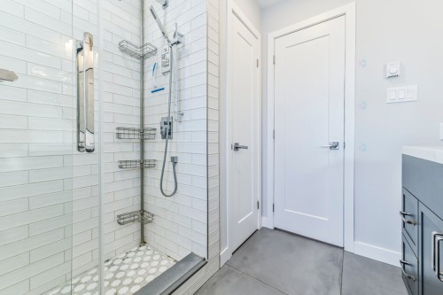 Salle de bains - 525 Rue Laurier, Saint-Jean-Sur-Richelieu, QC - Indoor Photo Showing Bathroom