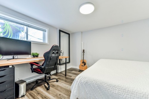 Chambre à coucher - 525 Rue Laurier, Saint-Jean-Sur-Richelieu, QC - Indoor Photo Showing Office