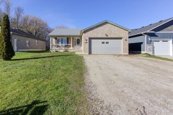 44 Geddes Street W Minto, ON N0G 1M0