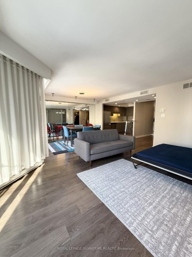 1609-65 Harbour Square, Toronto, ON - Indoor Photo Showing Other Room