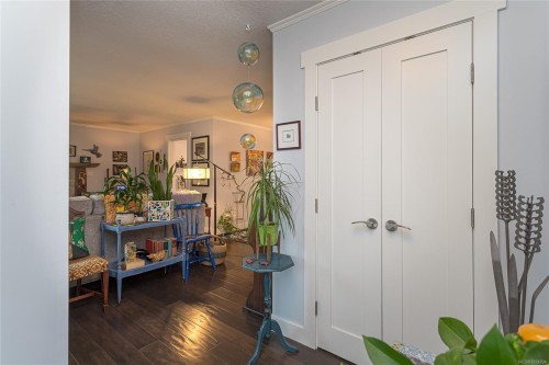 594 Aspen Ave, Qualicum Beach, BC 