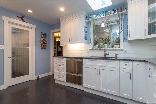 594 Aspen Ave, Qualicum Beach, BC 