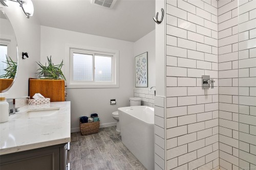 5817 Curry Rd, Duncan, BC 