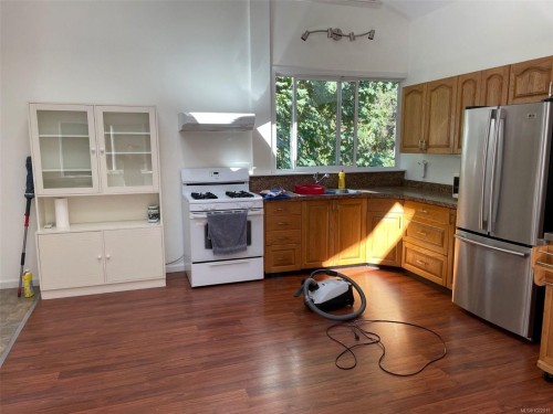 5817 Curry Rd, Duncan, BC 