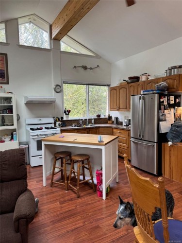 5817 Curry Rd, Duncan, BC 