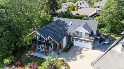 1430 Payton Pl  Saanich, BC V8X 2B8