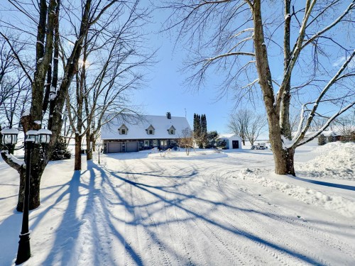 2941 Route 148  Grenville-Sur-La-Rouge, QC J0V 1B0