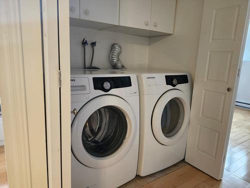 Salle de lavage - 102-2355 Rue Henri-Cyr, Longueuil (Saint-Hubert), QC - Indoor Photo Showing Laundry Room