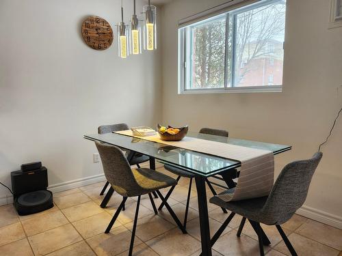 Salle à manger - 102-2355 Rue Henri-Cyr, Longueuil (Saint-Hubert), QC - Indoor Photo Showing Dining Room