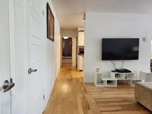 Vue d'ensemble - 102-2355 Rue Henri-Cyr, Longueuil (Saint-Hubert), QC - Indoor