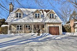 111 Rue De Tonty  Saint-Bruno-De-Montarville, QC J3V 1J5