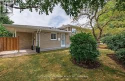 105 BALTRAY CRESCENT  Toronto, ON M3A 2H5