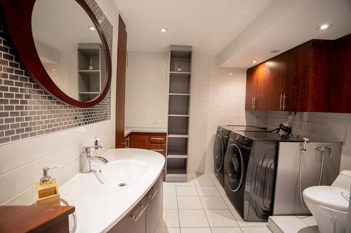 Salle de bains - 913 Rue Guy, Saint-Jérôme, QC - Indoor Photo Showing Laundry Room