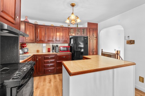Kitchen - 3708 Lakeshore Drive, Rawdon, QC - Indoor Photo Showing Kitchen