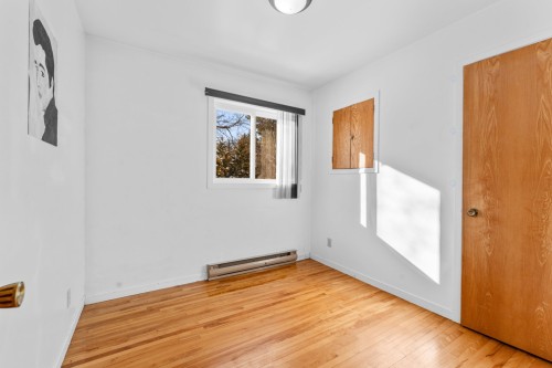 Bedroom - 3708 Lakeshore Drive, Rawdon, QC - Indoor Photo Showing Other Room