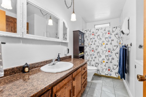 Bathroom - 3708 Lakeshore Drive, Rawdon, QC - Indoor Photo Showing Bathroom