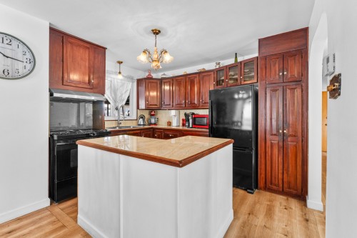 Kitchen - 3708 Lakeshore Drive, Rawdon, QC - Indoor Photo Showing Kitchen