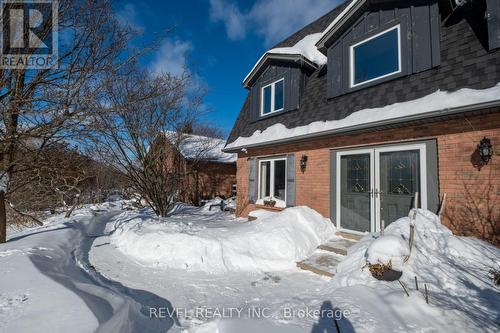 14227 Trafalgar Road, Halton Hills, ON - Outdoor
