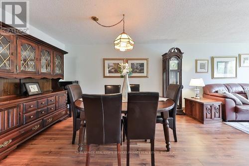 2420 Mainroyal Street, Mississauga, ON - Indoor Photo Showing Dining Room