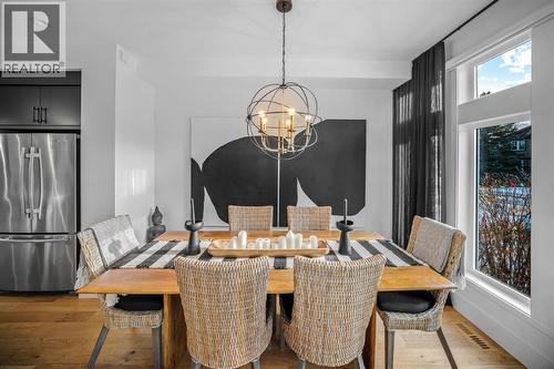1910 48 Avenue Sw, Calgary, AB - Indoor Photo Showing Dining Room