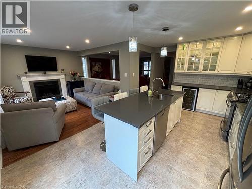 111 Duncairn Crescent, Hamilton, ON - Indoor With Fireplace