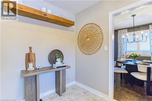 111 Leitch Drive, Grimsby, ON 