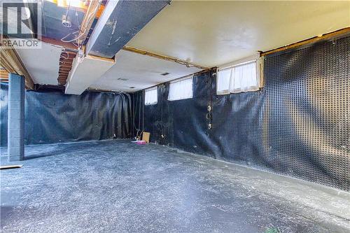 111 Leitch Drive, Grimsby, ON 