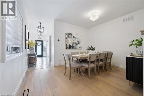 447 Moorlands Crescent, Kitchener, ON - Indoor Photo Showing Dining Room