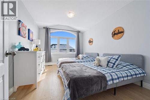 447 Moorlands Crescent, Kitchener, ON - Indoor Photo Showing Bedroom