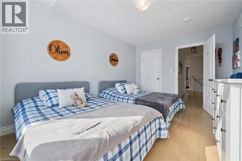 447 Moorlands Crescent, Kitchener, ON - Indoor Photo Showing Bedroom