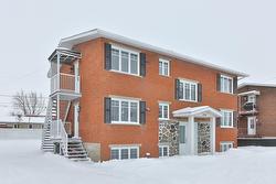 196 Rue Cardinal  Saint-Jean-Sur-Richelieu, QC J3B 4A6