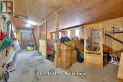 2x stalls or storage in garage - 