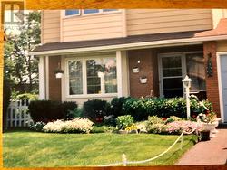 *SUMMER PHOTOS PROVIDED BY OWNER* - 