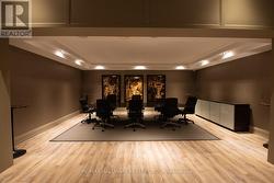 Champagne Lounge - Meeting Room - 