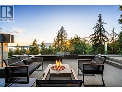 5325 MONTIVERDI PLACE  West Vancouver, BC V7W 2W8