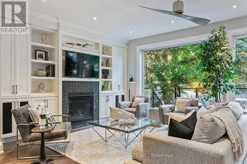 24 Cayuga Avenue, Mississauga, ON - Indoor Photo Showing Living Room With Fireplace