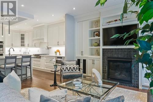 24 Cayuga Avenue, Mississauga, ON - Indoor With Fireplace