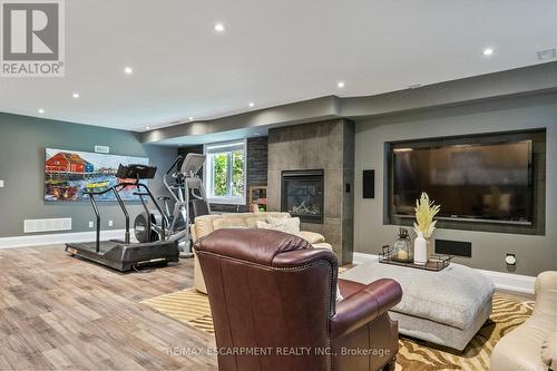 24 Cayuga Avenue, Mississauga, ON - Indoor