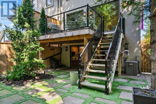 24 Cayuga Avenue, Mississauga, ON - Outdoor