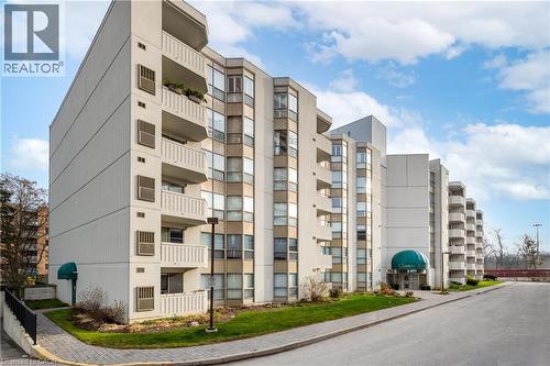 3267 KING Street E Unit# 508  Kitchener, ON N2A 4A4