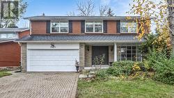 714 CONACHER DRIVE  Toronto, ON M2M 3N6