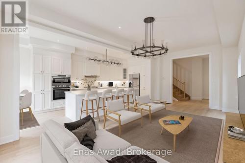 22 HUTCHISON ROAD  Guelph (Kortright East), ON N1L 0R5