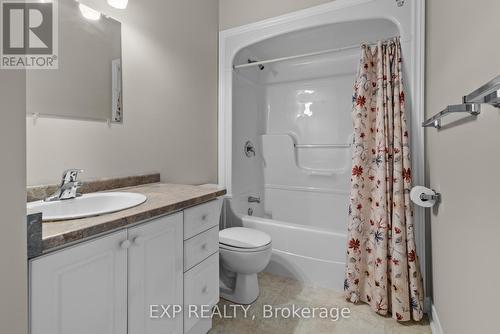 23 - 5595 Drummond Road, Niagara Falls (Hospital), ON - Indoor Photo Showing Bathroom