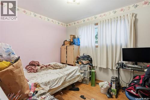 4111 Mcphail Avenue, Regina, SK - Indoor Photo Showing Bedroom