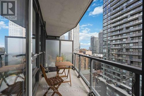 1501 - 30 Roehampton Avenue, Toronto, ON - Outdoor With Exterior