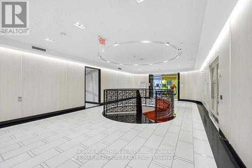1501 - 30 Roehampton Avenue, Toronto, ON - Indoor Photo Showing Other Room